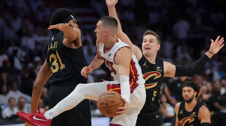 Tyler-Herro-1 熱火遭騎士橫掃出局，55分慘敗寫下歷史